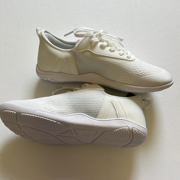 Hike Footwear Stride Sneaker - Picture 3 of 7